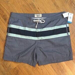 Original Penguin Swim Trunks Sz 38 Men’s NWT